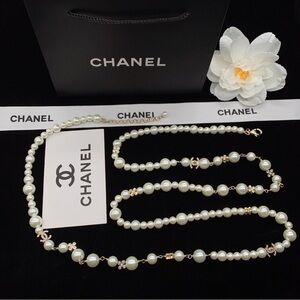 CHANEL Gold and White Pearl Necklace